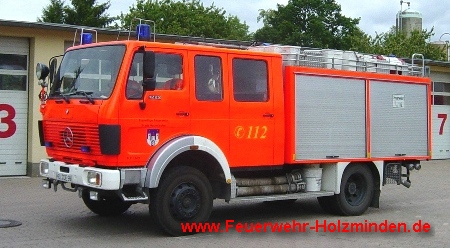 Ehemaliges Tanklöschfahrzeug TLF 16/25 der Feuerwehr Holzminden